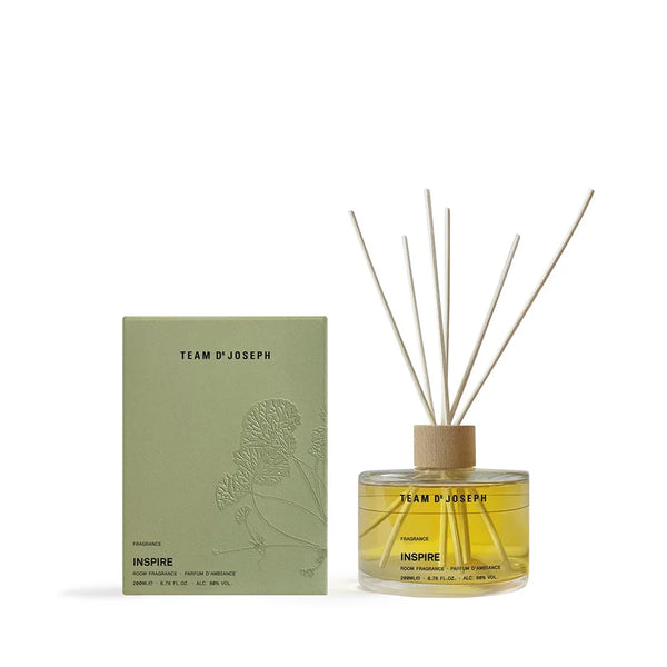 INSPIRING ROOM FRAGRANCE