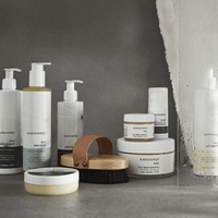 MORE / SALT BODY SCRUB